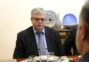 سفیر روسیه در تهران به وزارت خارجه احضار شد / اعتراض ایران به حمایت مسکو از ادعاهای امارات درباره جزایر سه‌گانه ایرانی