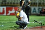 رسول خطیبی سرمربی تیم فوتبال پیکان دو ماه پس از تمدید قراردادش با نظر اعضای هیات مدیره برکنار شد.